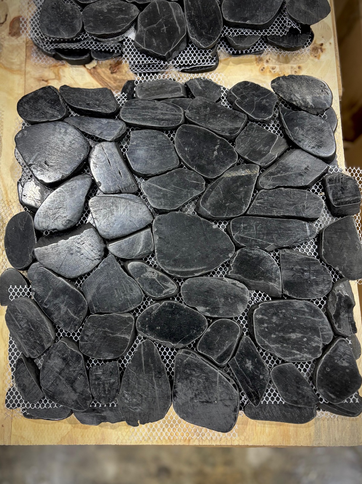 Black high polished landscape stone